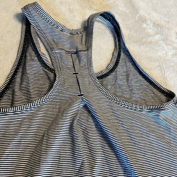 Lululemon Black and white stripes tank - Picture 6 of 6